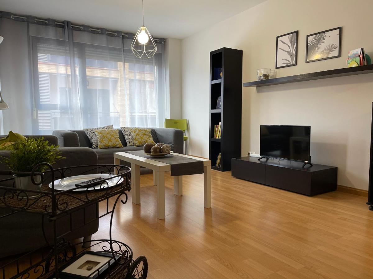 Apartamentos Ribera Navarra - Bardenas Castejón Exteriör bild